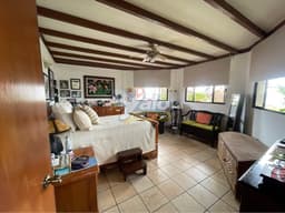 Casa de dos plantas en alquiler en Colonia Miralvalle, foto 3