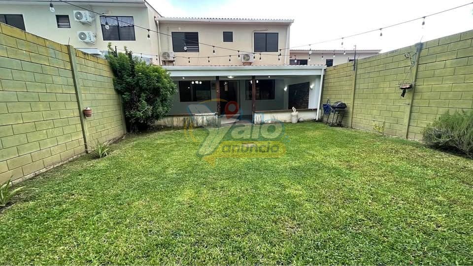 Casa en alquiler o venta en Condominio Miramar