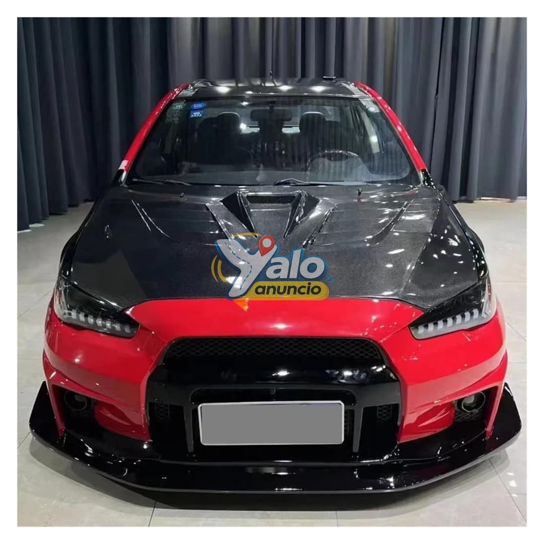Capó de fibra de carbono para Lancer