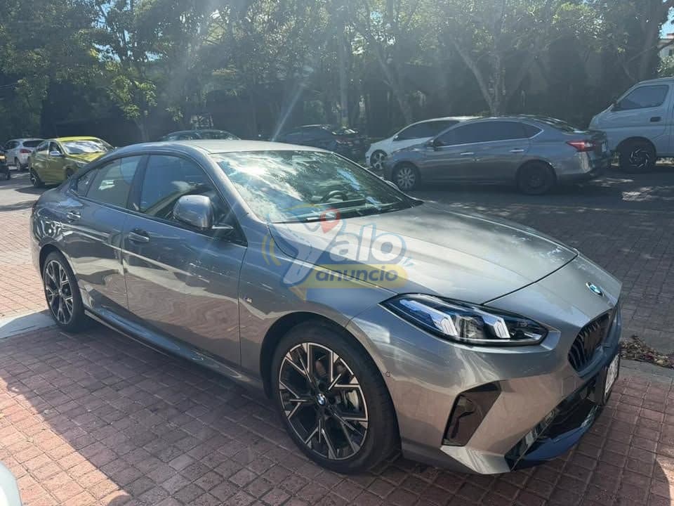 BMW Serie 2 218i 2026 de agencia
